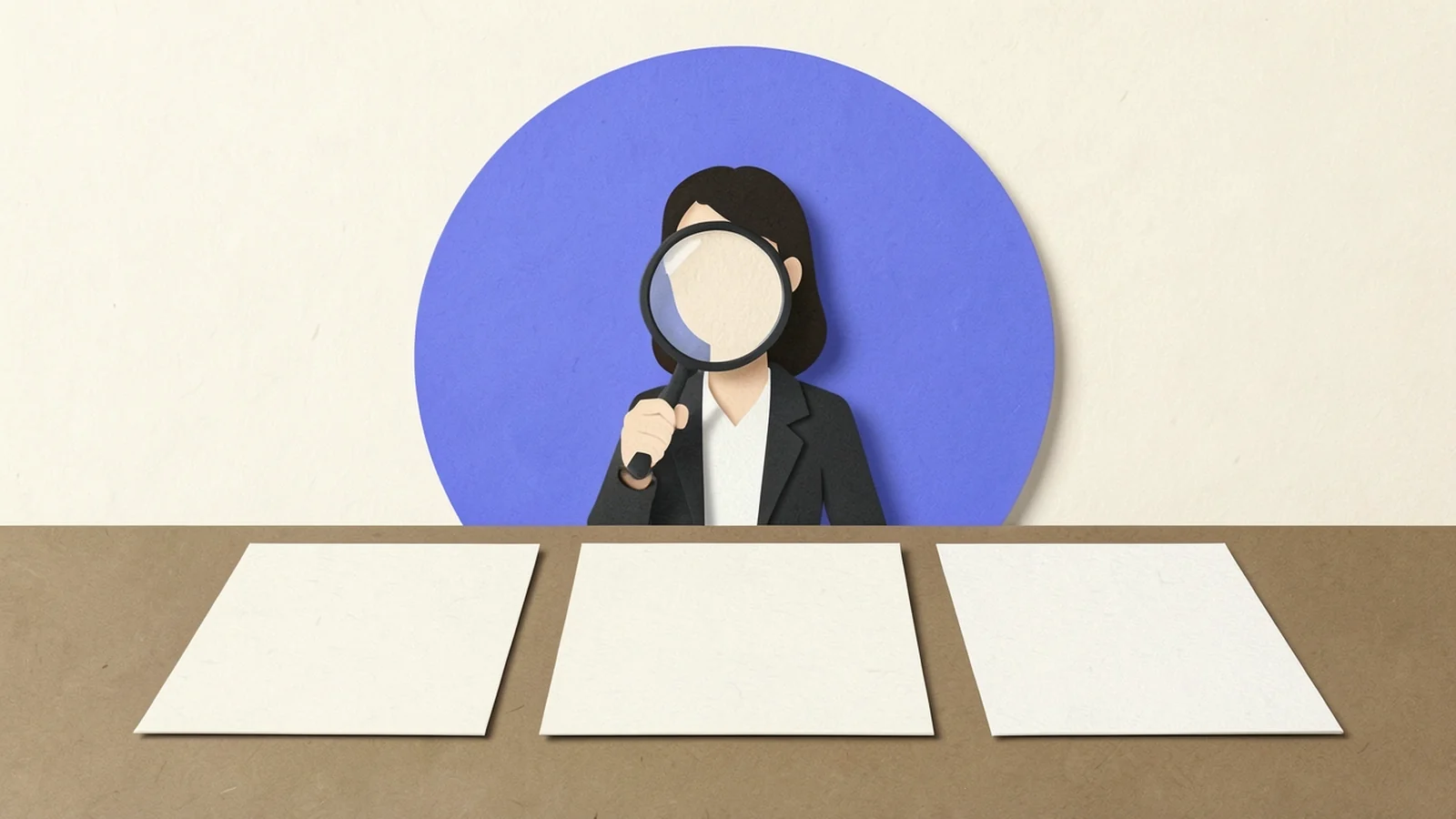 Ilustración en papel recortado: una persona compara tres hojas con una lupa